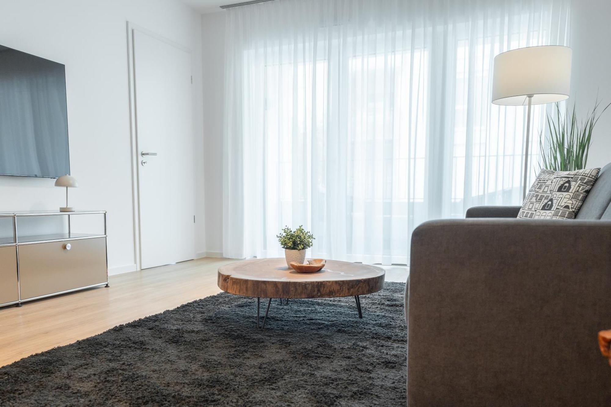אסשפנבורג Schoentalhaus City Apartments Mit Balkon מראה חיצוני תמונה