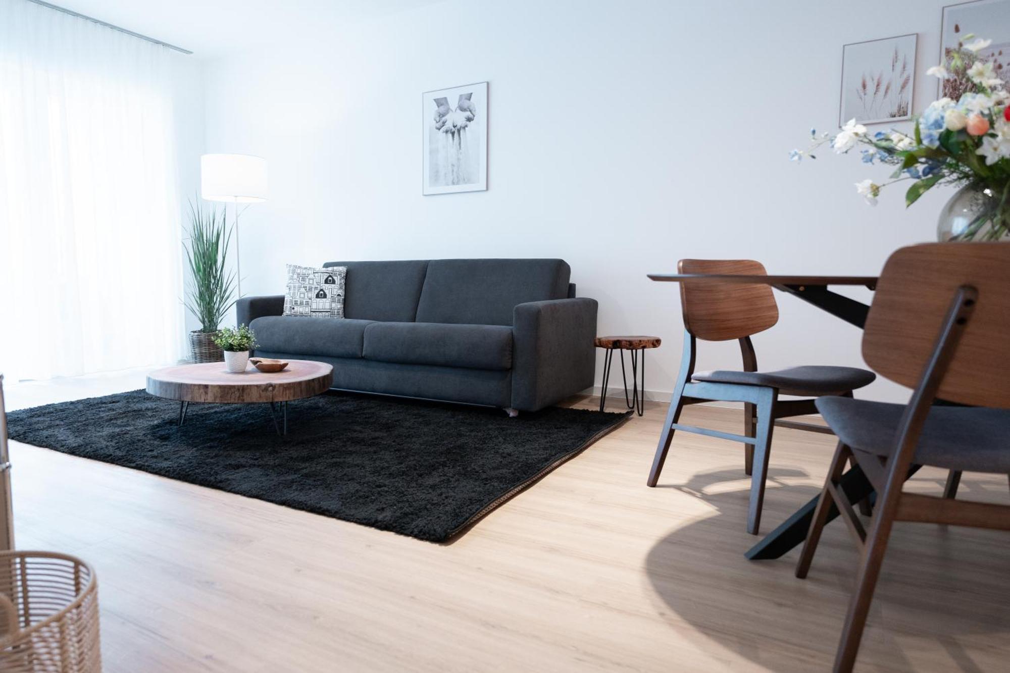 אסשפנבורג Schoentalhaus City Apartments Mit Balkon מראה חיצוני תמונה
